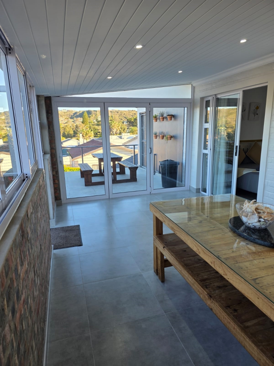 To Let 2 Bedroom Property for Rent in Bayview Western Cape